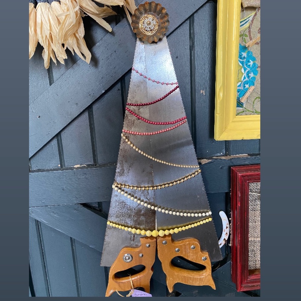 hand made christmas tree saws